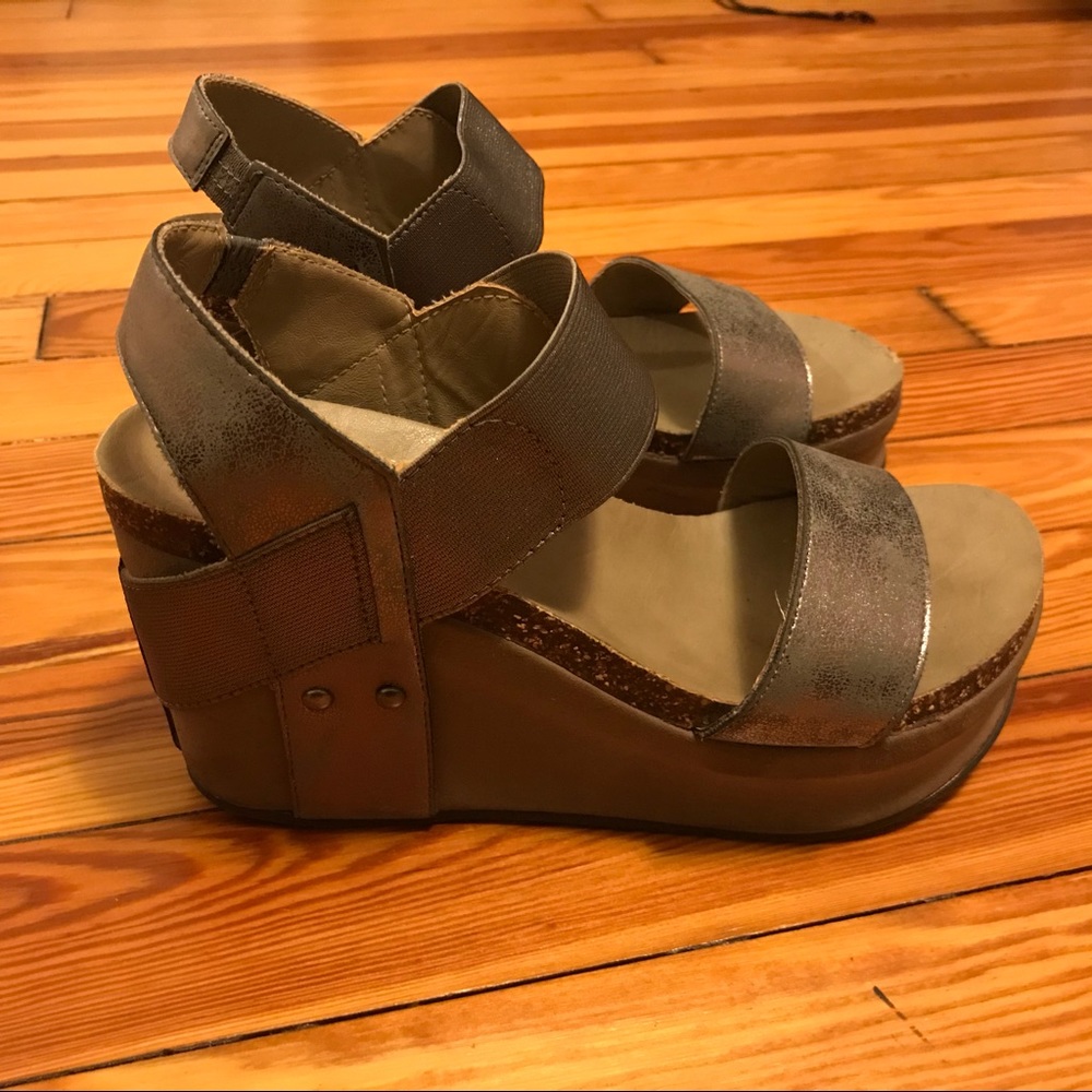 Crown Vintage Sandals